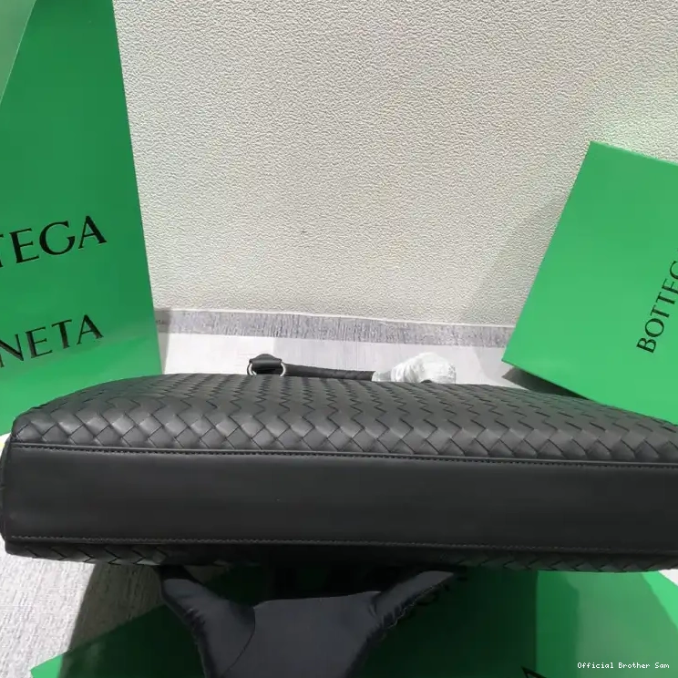 Official Brother Sam 2406YA0019 Bottega Bags Veneta 0514